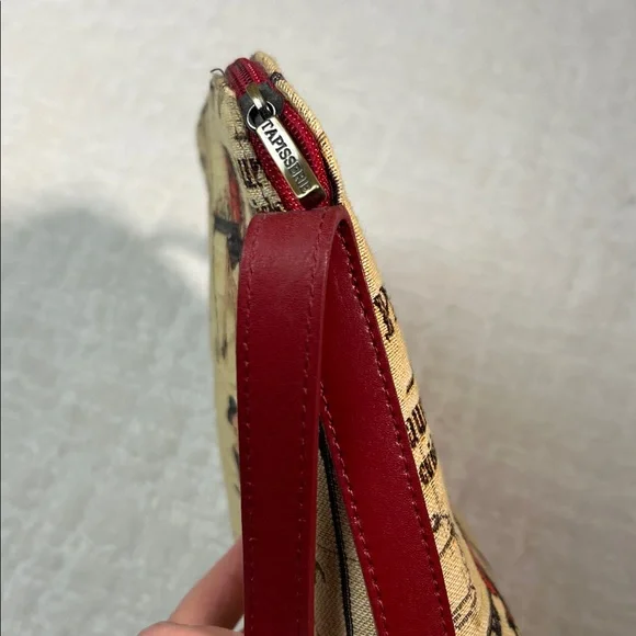 Signare Tapestry Rendezvous crossbody tapestry and leather bag - Picture 10 of 11